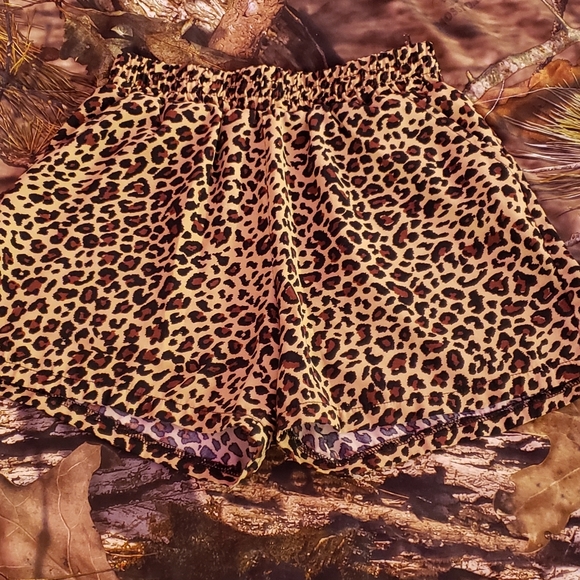 Shorts - Picture 2 of 2